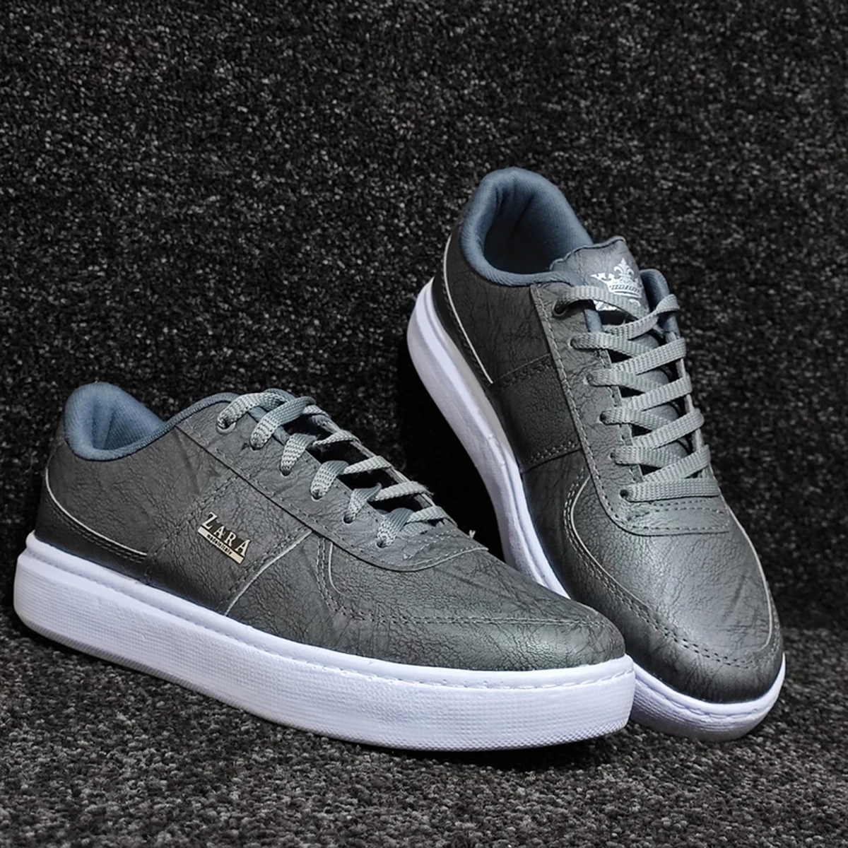 کفش تخت Zara مردانه طوسی مدل Kiyan